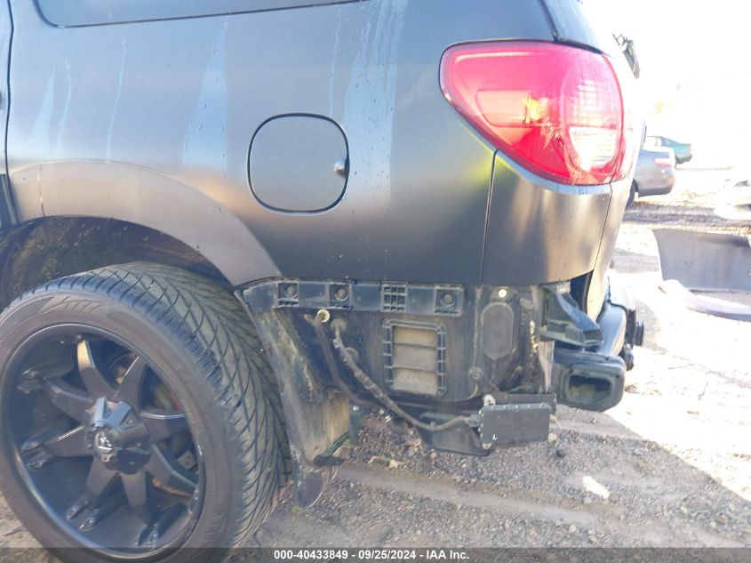 2014 Toyota Sequoia Platinum 5.7L V8 VIN: 5TDDW5G13ES104188 Lot: 40433849