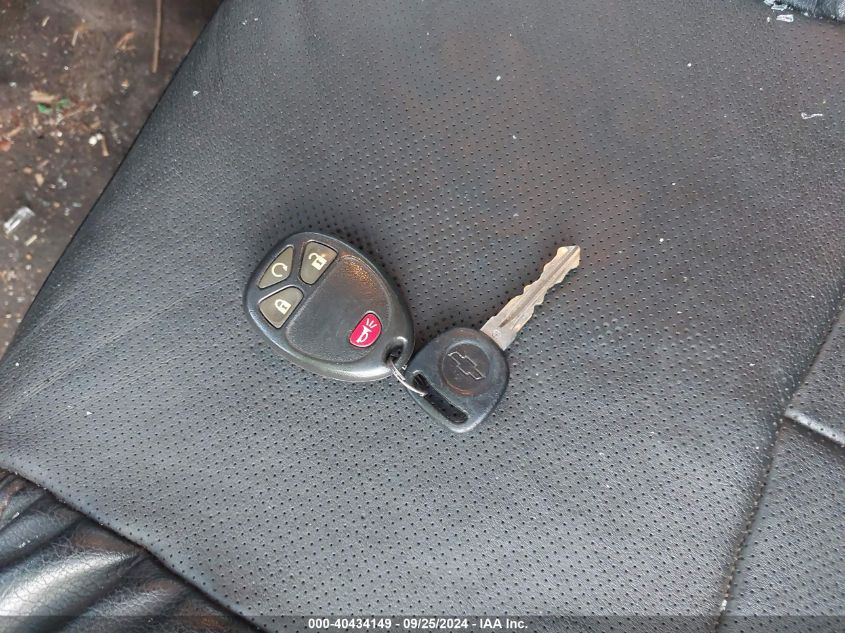 3GCPCSE0XBG332147 2011 Chevrolet Silverado 1500 Lt