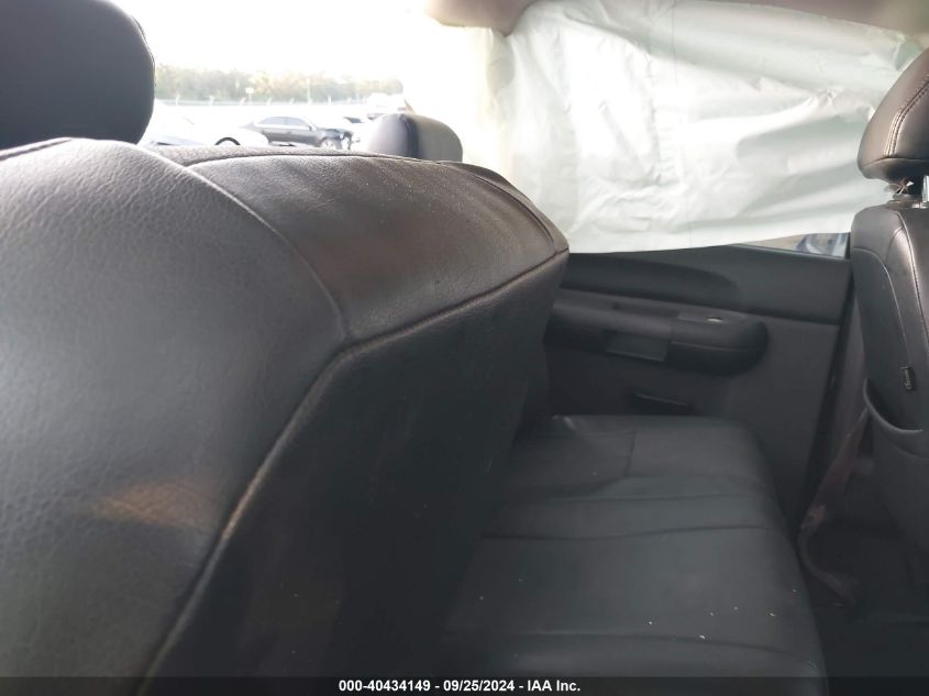 3GCPCSE0XBG332147 2011 Chevrolet Silverado 1500 Lt