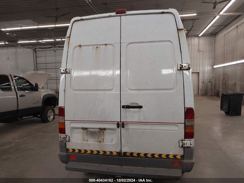 WD2PD644345627656 2004 Dodge Sprinter Van 2500 High Roof