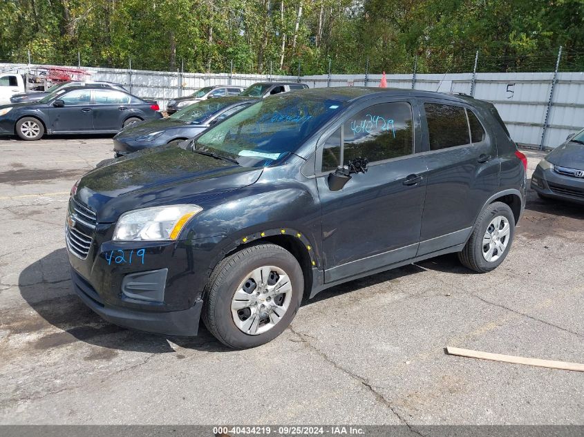 KL7CJKSB7GB571405 2016 CHEVROLET TRAX - Image 2