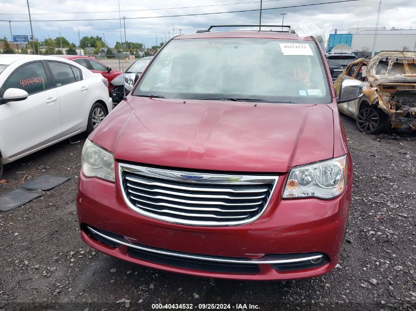 2A4RR8DG2BR607281 2011 Chrysler Town & Country Touring-L