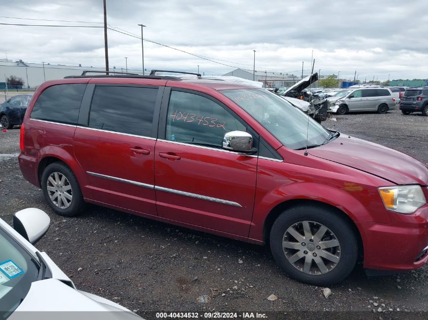 2A4RR8DG2BR607281 2011 Chrysler Town & Country Touring-L