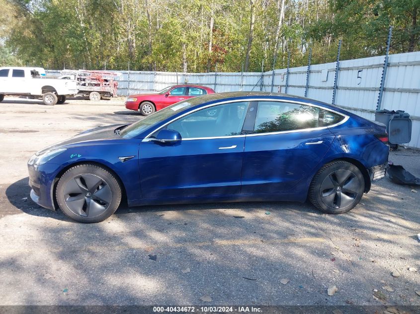 2018 Tesla Model 3 Long Range/Mid Range VIN: 5YJ3E1EA8JF154061 Lot: 40434672