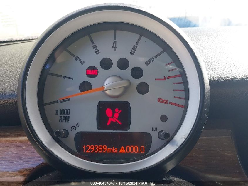 2010 Mini Cooper S Clubman VIN: WMWMM3C51ATP75872 Lot: 40434847