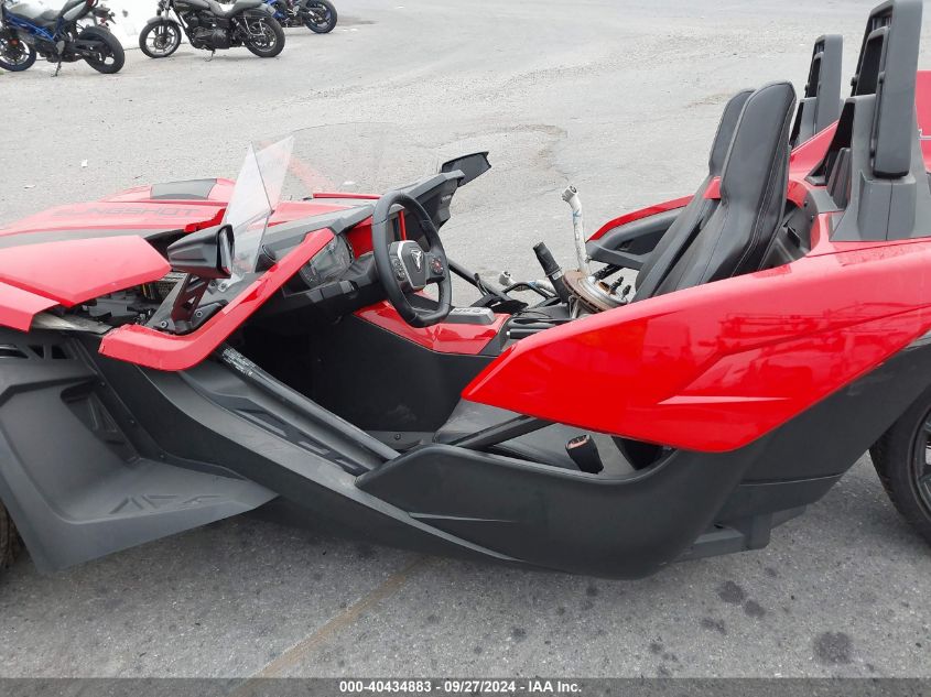 2021 Polaris Slingshot Sl VIN: 57XAAPHD8M8142869 Lot: 40434883