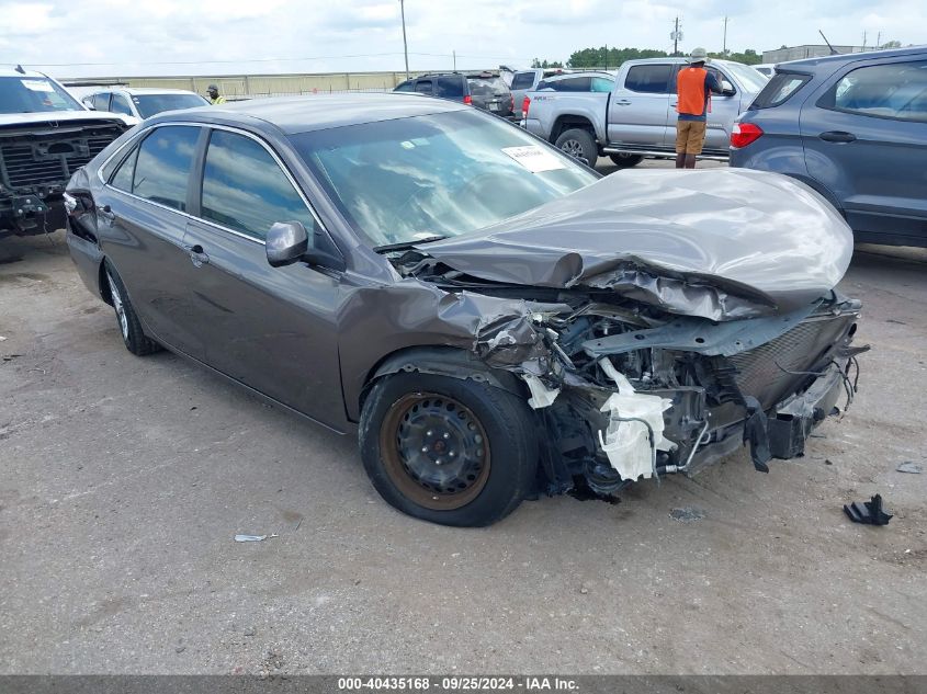 4T4BF1FK1FR458171 2015 TOYOTA CAMRY - Image 1