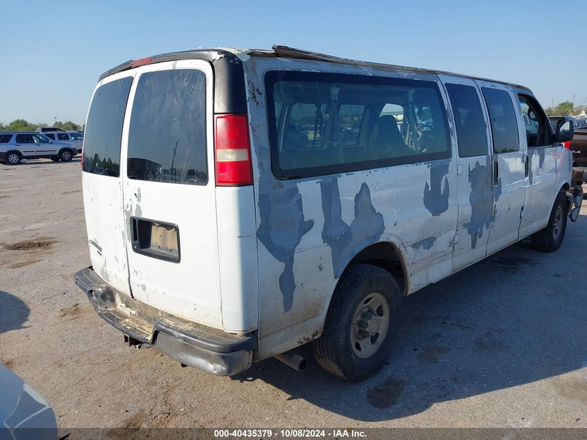 2007 CHEVROLET EXPRESS G3500 VIN: 1GAHG39U371171070