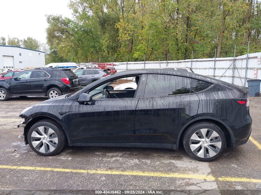 2023 Tesla Model Y Awd/Long Range Dual Motor All-Wheel Drive VIN: 7SAYGAEE1PF646140 Lot: 40435462