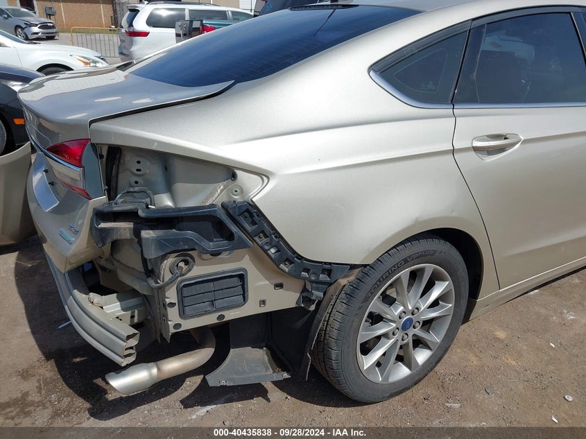VIN 3FA6P0HD4HR290922 2017 FORD FUSION SE