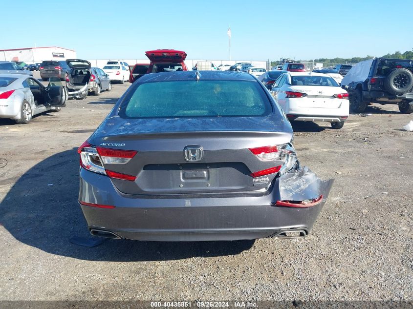 1HGCV1F98JA036123 2018 Honda Accord Touring