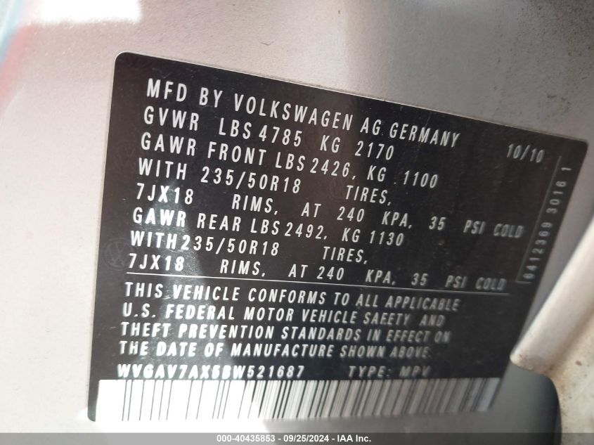 WVGAV7AX5BW521687 2011 Volkswagen Tiguan Se