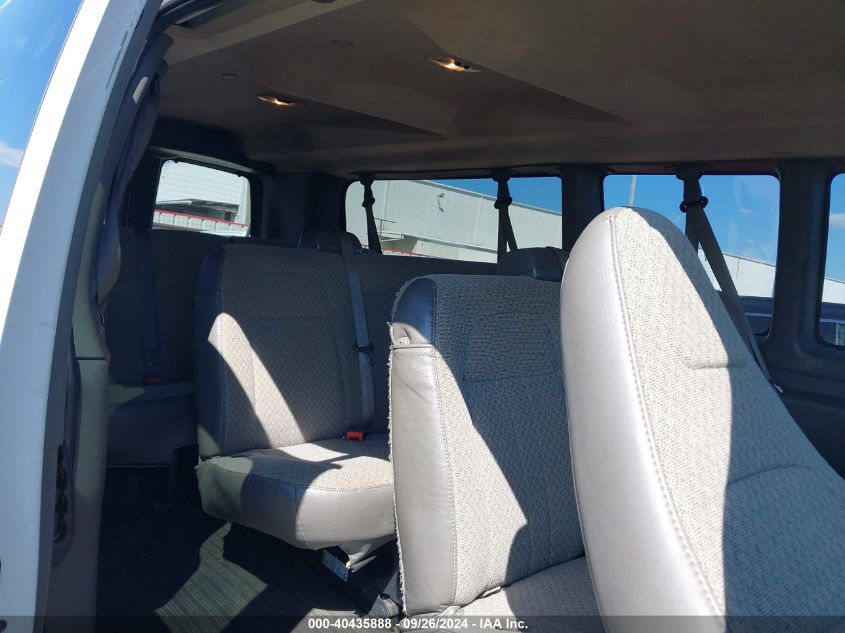 2022 Chevrolet Express Passenger Rwd 3500 Extended Wheelbase Ls VIN: 1GAZGNF7XN1255155 Lot: 40435888