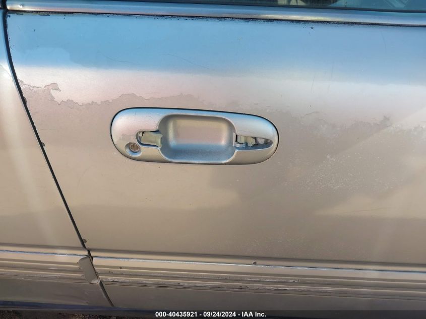 2001 Honda Cr-V Special Edition VIN: JHLRD18761S003092 Lot: 40435921