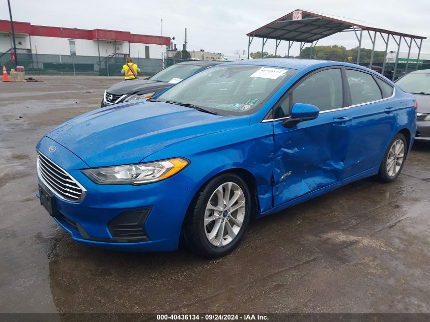 VIN 3FA6P0LU8KR194354 2019 Ford Fusion, Hybrid SE no.2