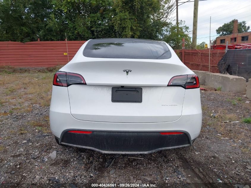 VIN 7SAYGDEE4RA292759 2024 Tesla Model Y, Long Rang... no.17