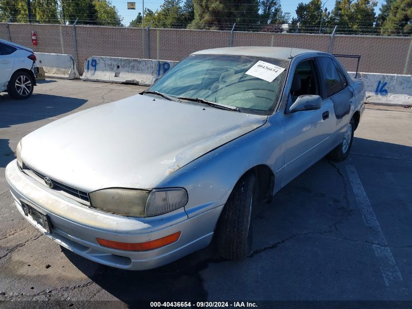 1994 Toyota Camry Dx VIN: 4T1SK11E4RU462095 Lot: 40436654