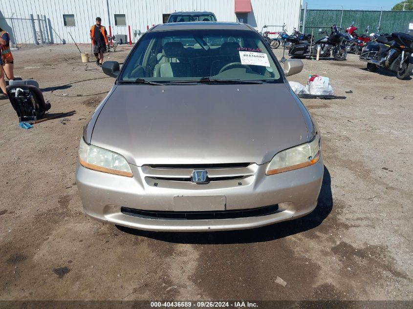 2000 Honda Accord 3.0 Ex VIN: 1HGCG1654YA079875 Lot: 40436689