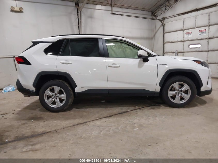 2019 TOYOTA RAV4 HYBRID LE - JTMMWRFV6KD005206
