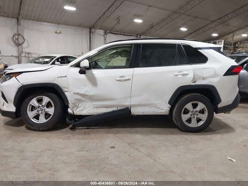 2019 TOYOTA RAV4 HYBRID LE - JTMMWRFV6KD005206