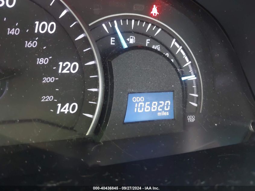 4T1BF1FKXEU377629 2014 Toyota Camry Le