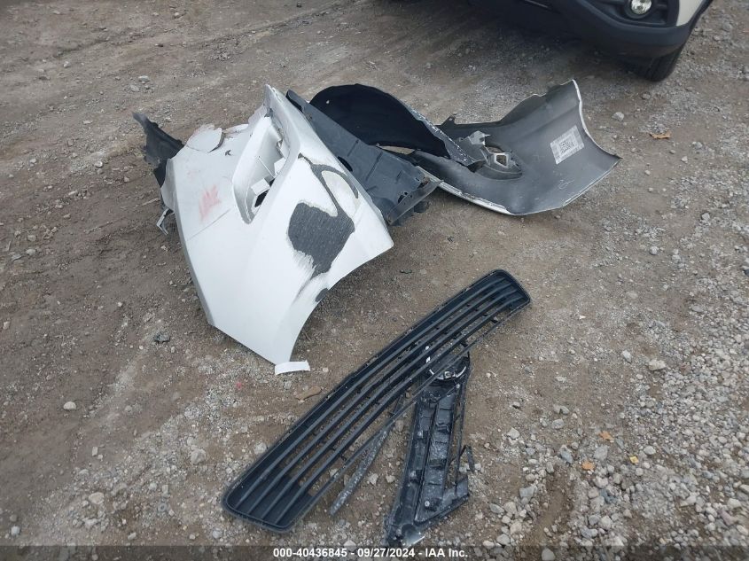 4T1BF1FKXEU377629 2014 Toyota Camry Le