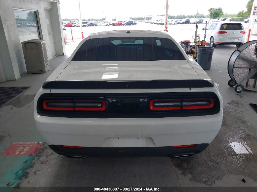 2015 Dodge Challenger Sxt VIN: 2C3CDZAG3FH821068 Lot: 40436897