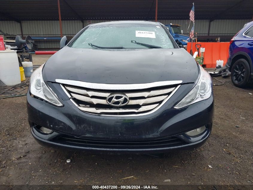 5NPEC4AC8BH161960 2011 Hyundai Sonata Se/Limited