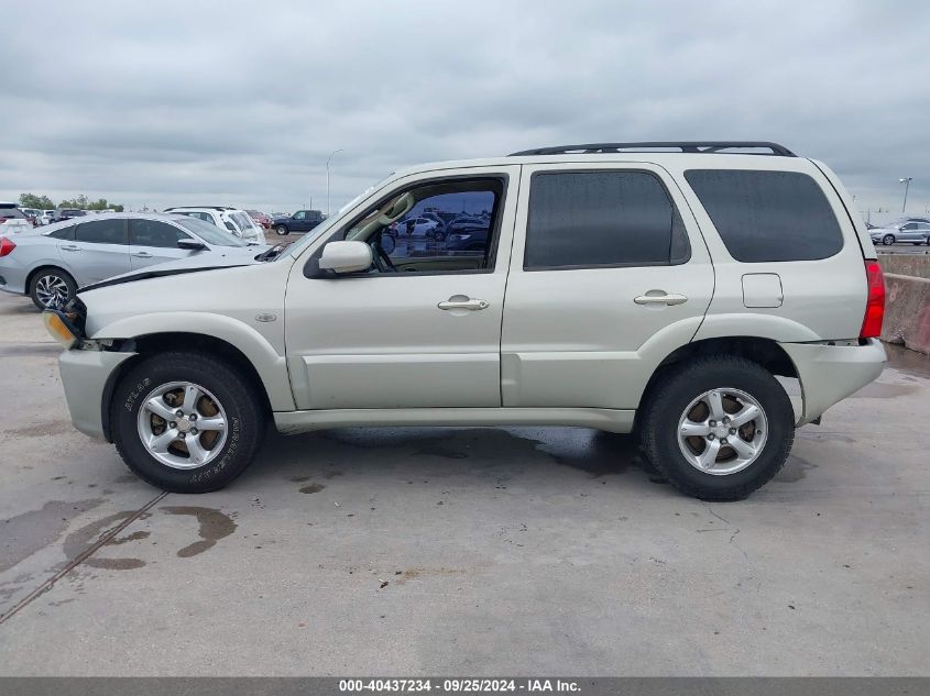 M52655 2005 Mazda Tribute S