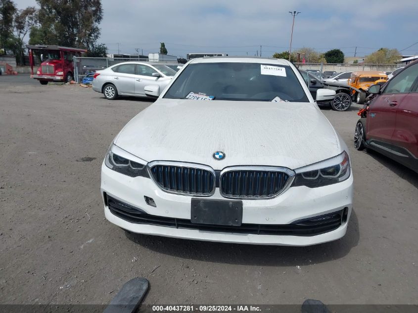 WBAJA9C58JG623143 2018 BMW 530E Iperformance