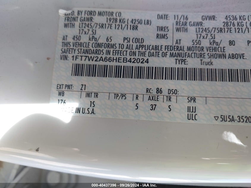 2017 Ford F-250 Xl VIN: 1FT7W2A66HEB42024 Lot: 40437396