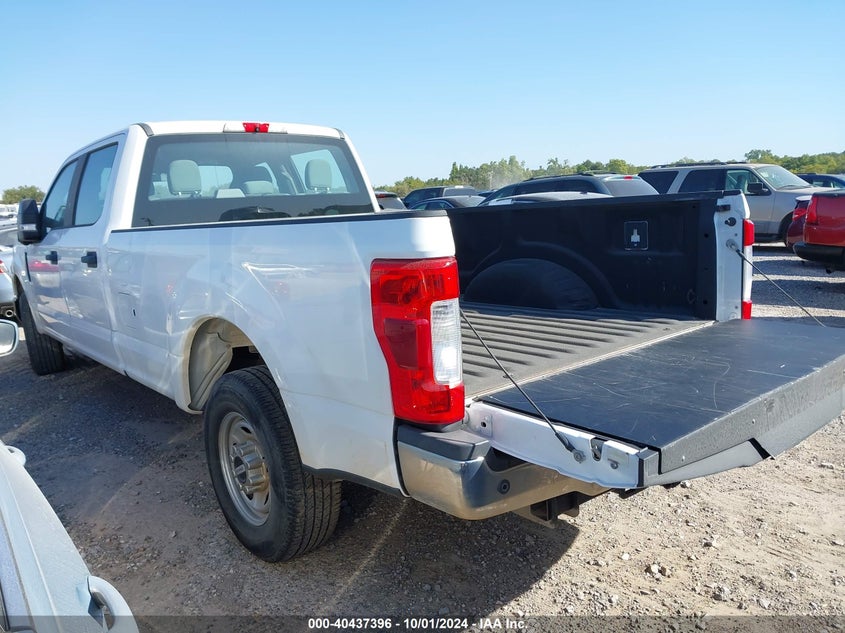 2017 Ford F-250 Xl VIN: 1FT7W2A66HEB42024 Lot: 40437396