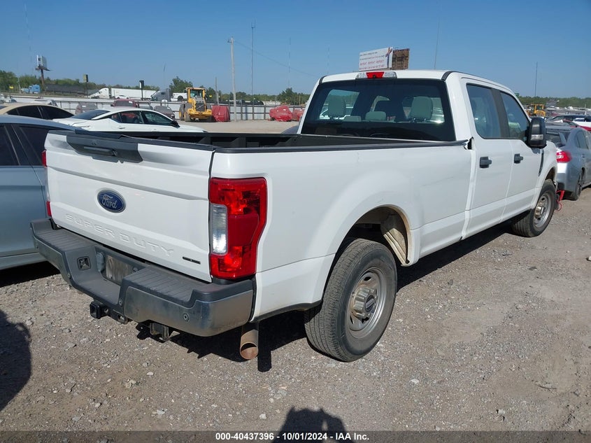 2017 Ford F-250 Xl VIN: 1FT7W2A66HEB42024 Lot: 40437396