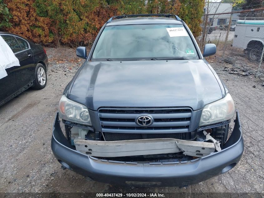 2004 Toyota Highlander V6 VIN: JTEEP21A540008925 Lot: 40437429