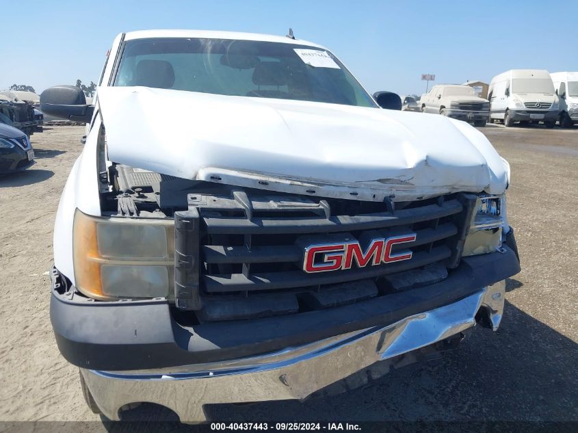 2008 GMC Sierra 1500 Work Truck VIN: 1GTEC14X68Z238842 Lot: 40437443