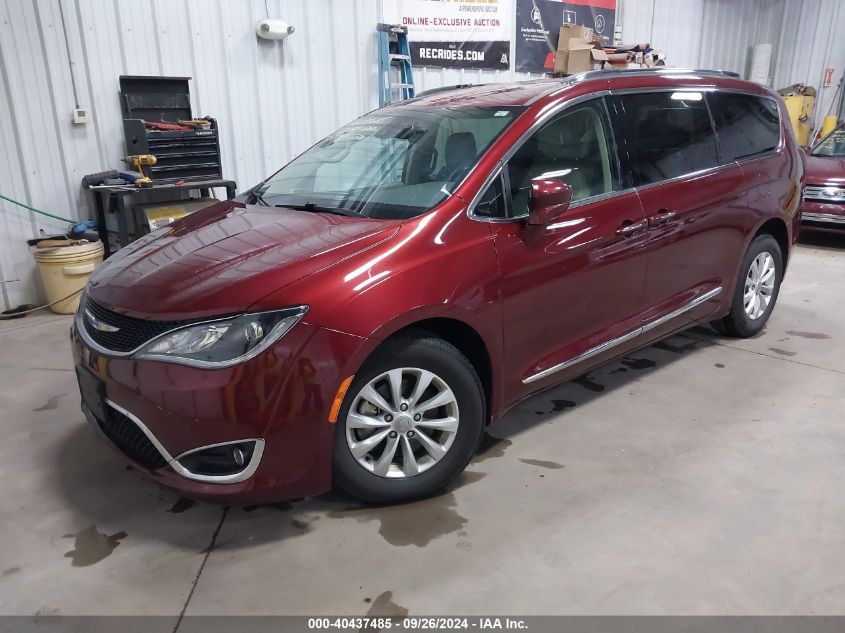 2C4RC1EG1JR182535 2018 CHRYSLER PACIFICA - Image 2