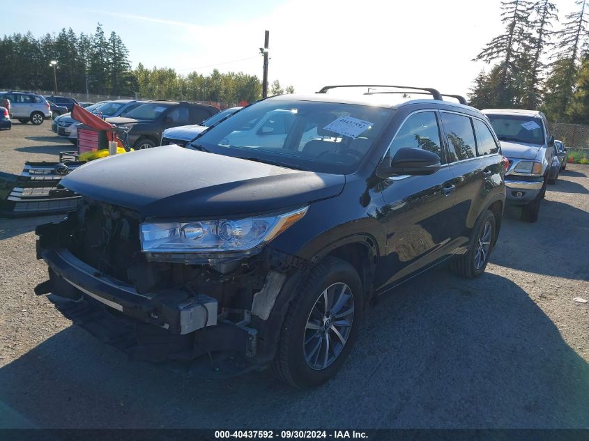 5TDJZRFHXHS431689 2017 TOYOTA HIGHLANDER - Image 2