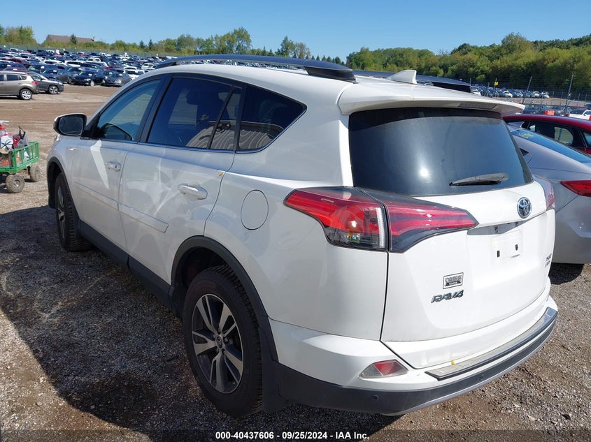 VIN JTMRFREV9JD231908 2018 TOYOTA RAV4 ADVENTURE/XLE