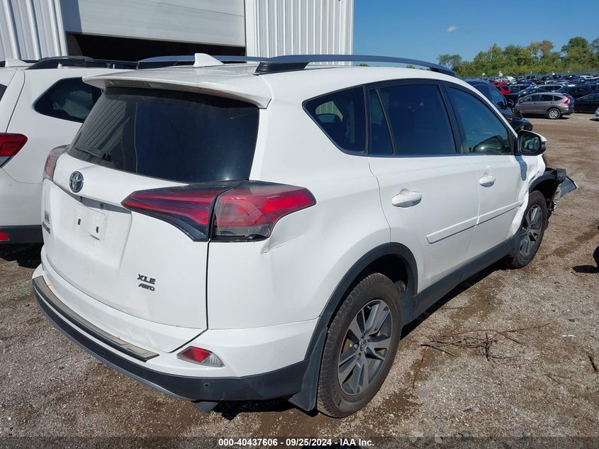 VIN JTMRFREV9JD231908 2018 TOYOTA RAV4 ADVENTURE/XLE