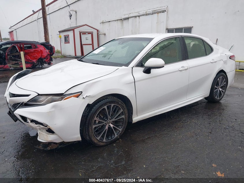 2018 TOYOTA CAMRY SE - JTNB11HK1J3023168