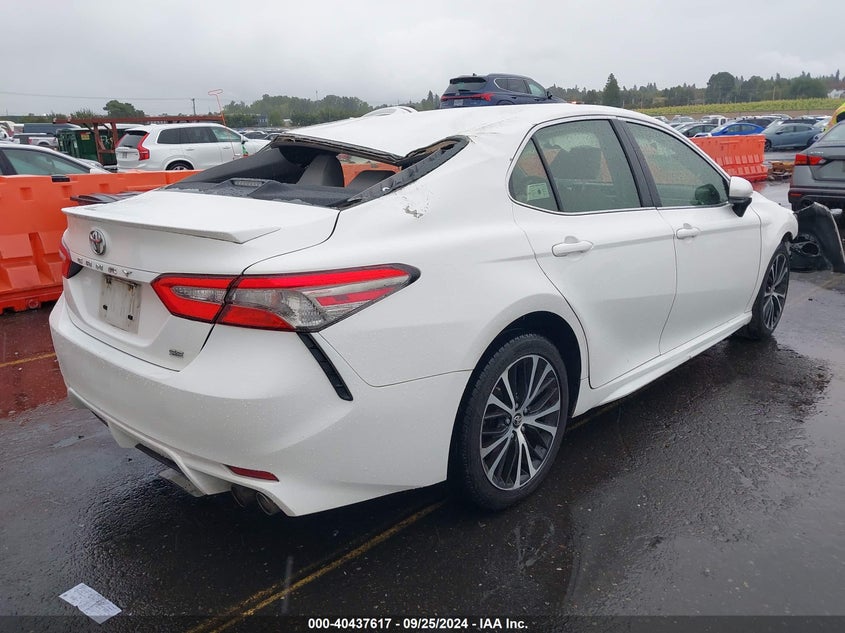 2018 TOYOTA CAMRY SE - JTNB11HK1J3023168