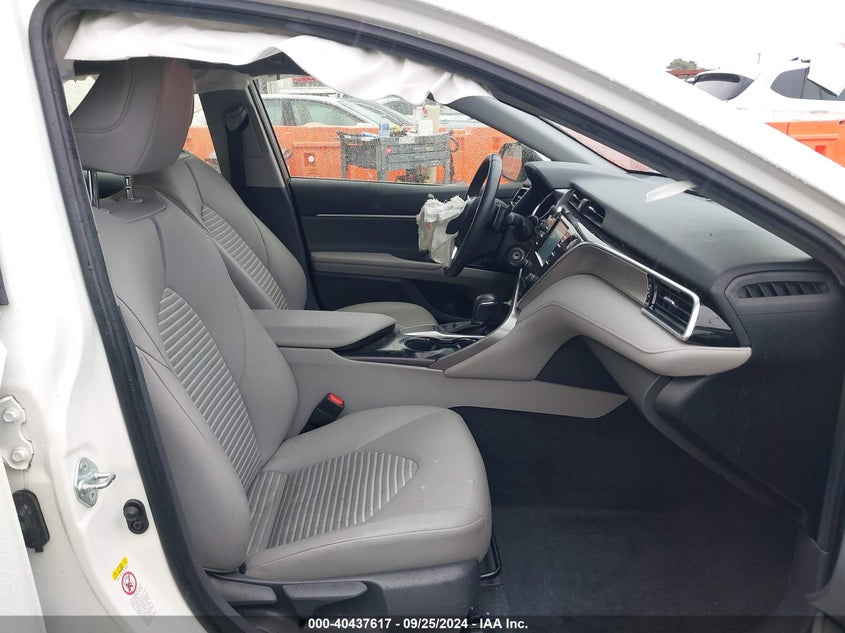 2018 TOYOTA CAMRY SE - JTNB11HK1J3023168
