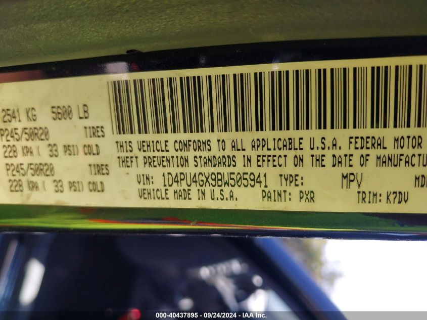 1D4PU4GX9BW505941 2011 Dodge Nitro Heat