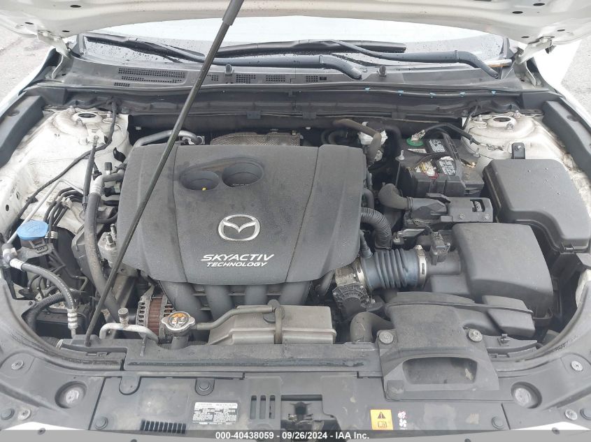 3MZBN1U72JM217651 2018 Mazda Mazda3 Sport