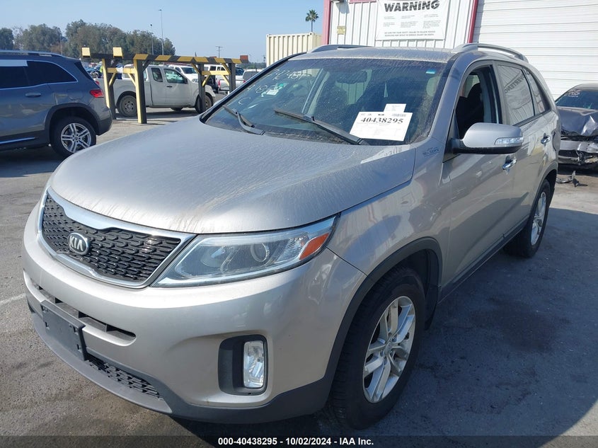 2015 KIA SORENTO VIN: 5XYKT4A62FG637727
