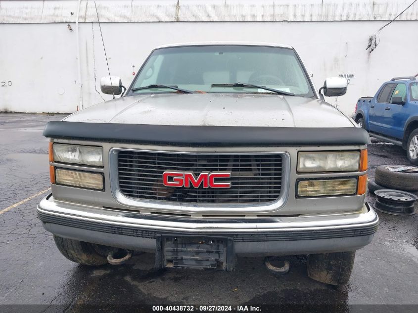 1998 GMC Suburban 2500 Sl VIN: 3GKGK26J6WG512200 Lot: 40438732