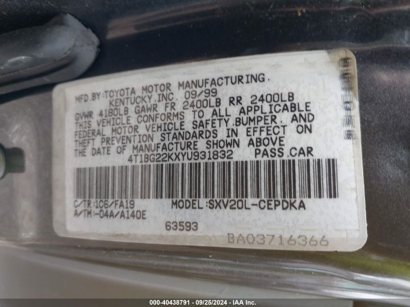 4T1BG22KXYU931832 2000 Toyota Camry Ce