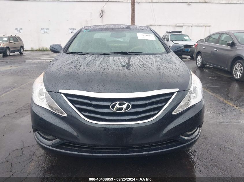 5NPEB4AC1DH590556 2013 Hyundai Sonata Gls