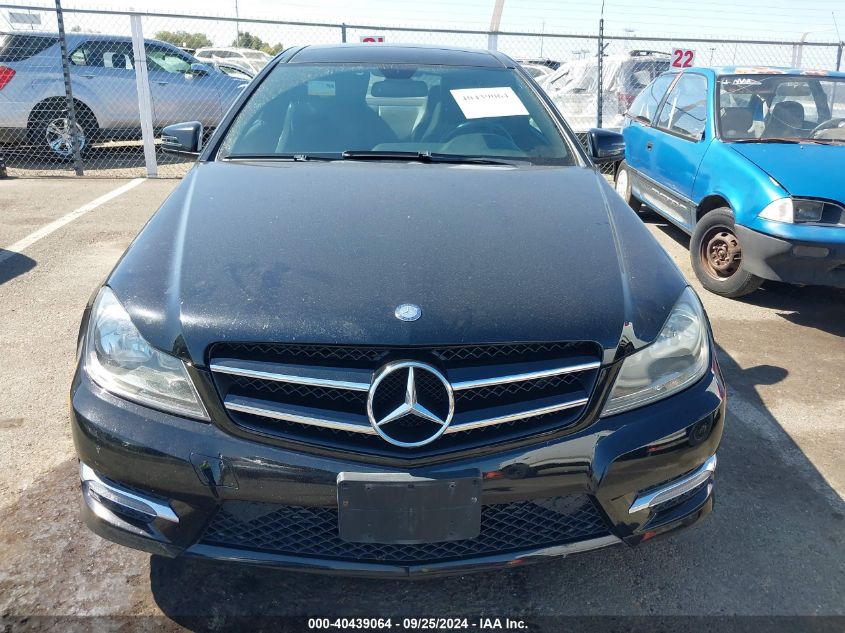 2013 Mercedes-Benz C 250 VIN: WDDGJ4HB4DG032395 Lot: 40439064