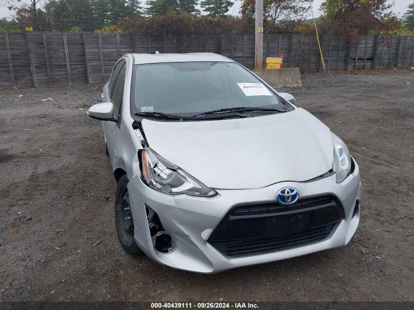 JTDKDTB35F1101320 2015 Toyota Prius C Two